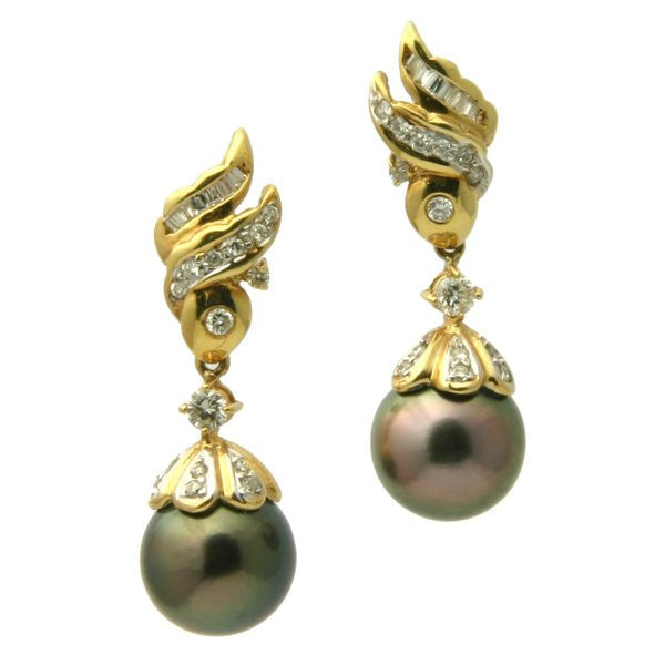 1372 - 14K Black Pearl Earrings