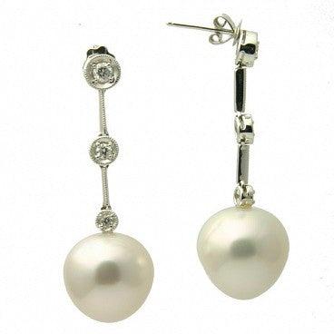 18K South Sea Pearl Earrings - 1628