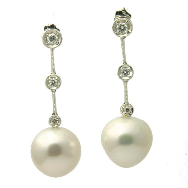 18K South Sea Pearl Earrings - 1628