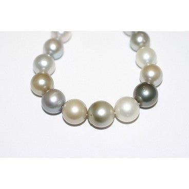 Tahitian Black Pearl Necklace - 2018