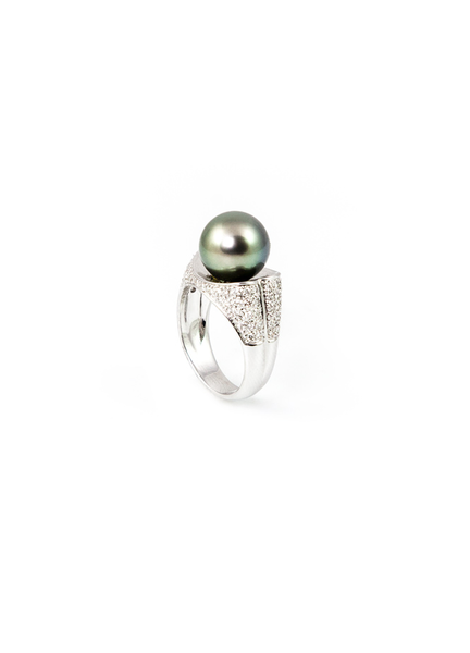 Lauren 18K Tahitian Black Pearl Ring