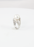 Romance 18K South Sea Pearl Ring